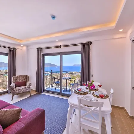 Apartahotel Lobelya