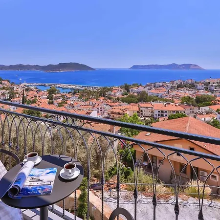 Apart-hotel Lobelya 3*