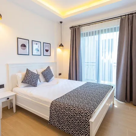 Lobelya Apart-hotel 3*